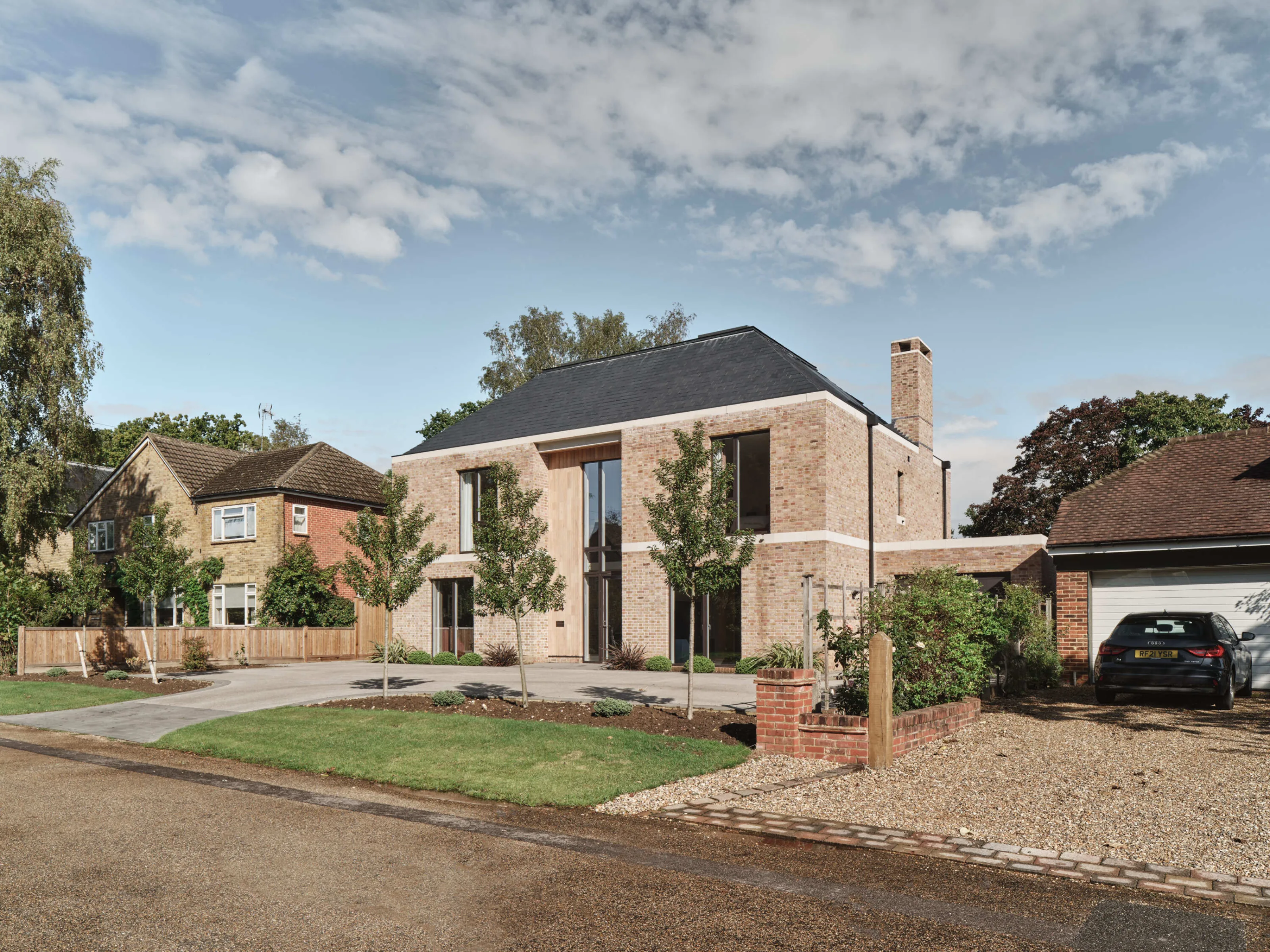Flemish bond brick detailing with lime mortar at Cobham House